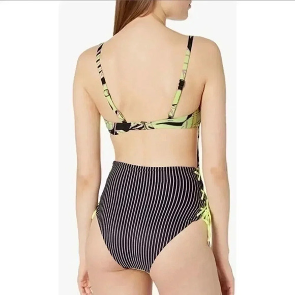 Maaji Reversible Arista Medium Swimsuit B767 - Picture 2 of 8